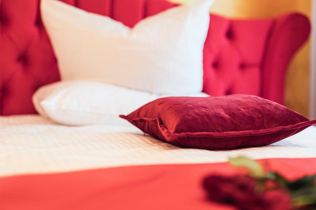 Hotel Hamburger Perle Екстер'єр фото