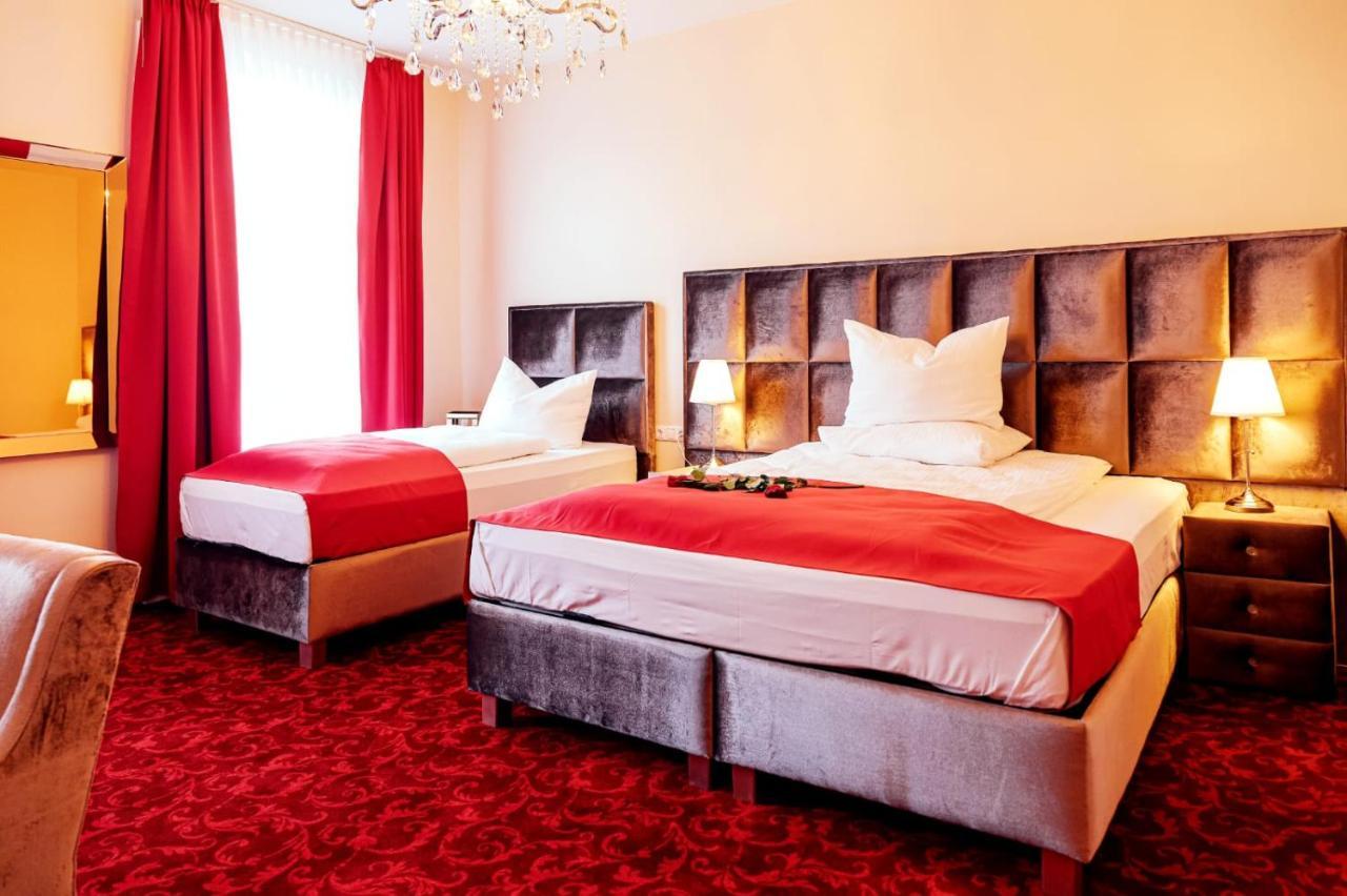 Hotel Hamburger Perle Екстер'єр фото
